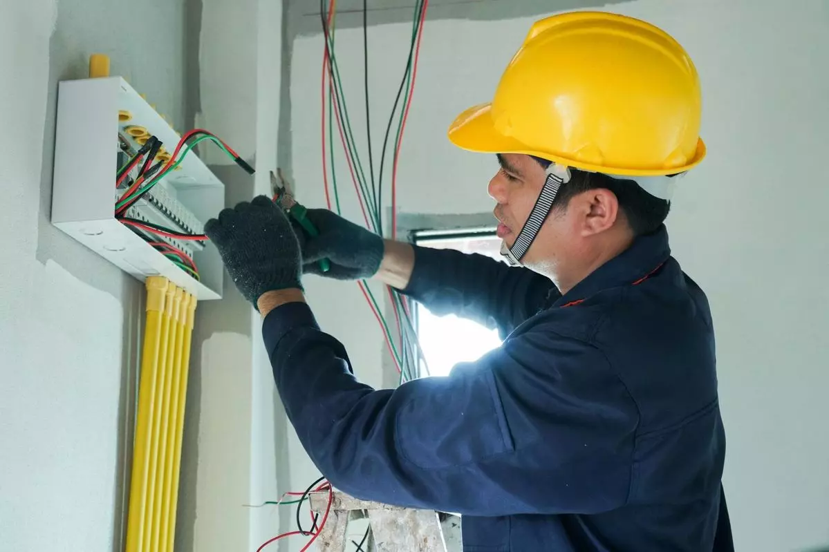 شركة صيانة كهرباء بالرياض